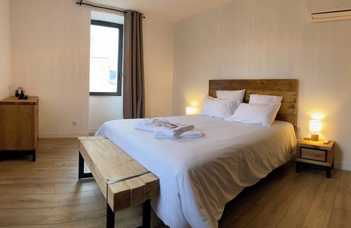 Cahors House | Maison d'hôtes La Bellours