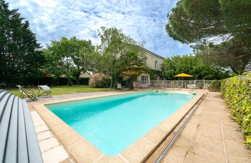 Chatellerault House | Maison d'hôtes Villa Richelieu
