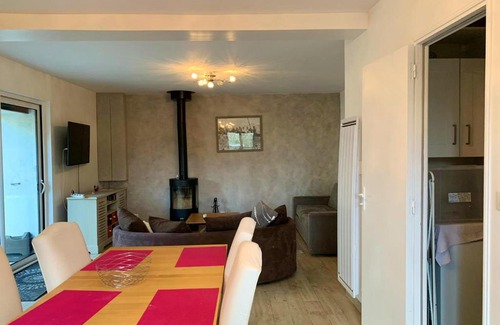 Touquin House | Maison d'une chambre avec piscine partagee jardin clos et wifi a Touquin