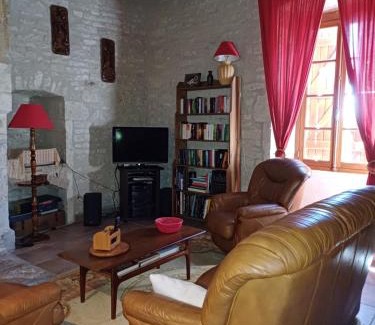 Belveze House | Maison de caractère Belvèze