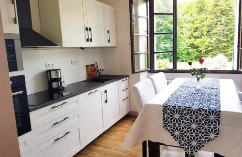 Quebriac House | Maison de charme à Québriac avec jardin clôturé