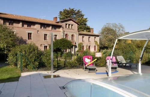 Cugand House | Maison de Charme avec Piscine, 4 Chambres, Proche Clisson et Nantes - FR-1-426-93