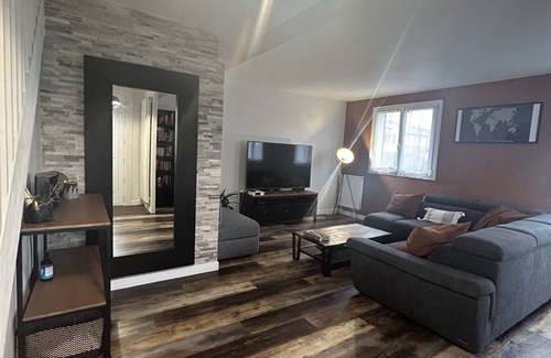 Les Templiers House | Maison de Charme Refaite à Neuf Dans une Résidence Sécurisée. Idéale Proche JO