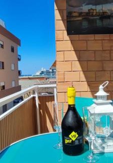 Civitavecchia House | Maison du Port