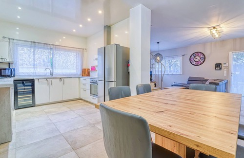 Les Muriers House | Maison Familiale Proche Paris