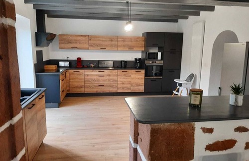 Saint-Michel-sur-Meurthe Apartment | Maison de Campagne Rénovée à 5 min de Fraispertuis et 30 min de Gérardmer