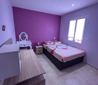 Redessan Villa | Maison lumineuse et calme à Redessan