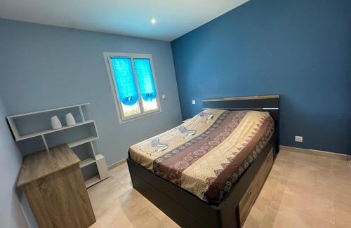 Redessan Villa | Maison lumineuse et calme à Redessan