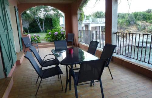 Pietranera House | Maison moderne avec vue sur la mer à San-Martino-di-Lota