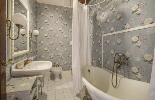 Montecarlo House | Maison Naldi