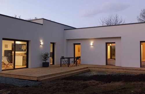 Gouville-sur-Mer House | Maison Neuve Avec Balnéo Près de la Plage