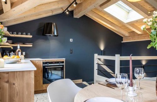 Praranger House | Maison Rénovée pour 6 Pers. à 2 km des Pistes avec Balcon et Skiroom - FR-1-570-59