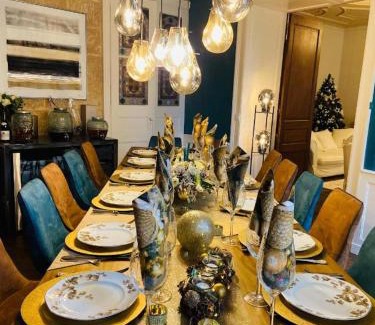 Centre Ville House | Maison spacieuse avec spa, Niort