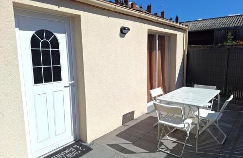 Olivet House | Maisonnette 4 pers - Terrasse - Olivet