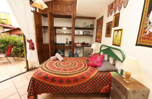 Cholula Apartment | Majikal B&B - Krishna