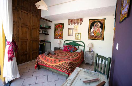Cholula Apartment | Majikal B&B - Krishna