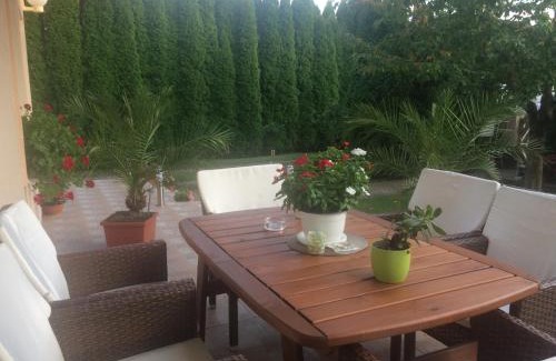 Buk House | Majláth Vendégház