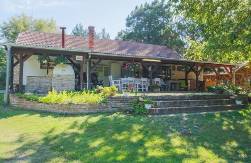 Asotthalom House | Majoros Vendégház