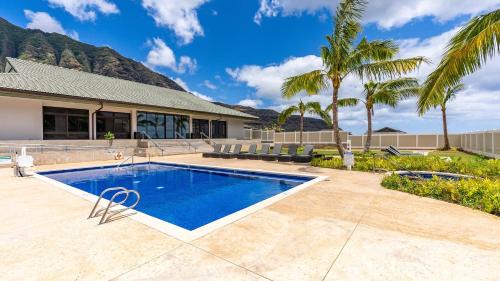 Makaha Valley House | Makaha Hideaway by AvantStay 10 Minutes to Beach