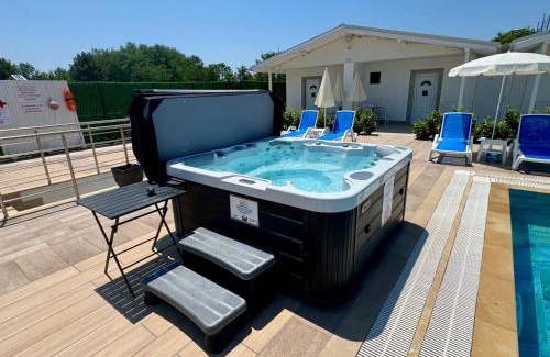 Momchilgrad Hotel | Makaza Complex