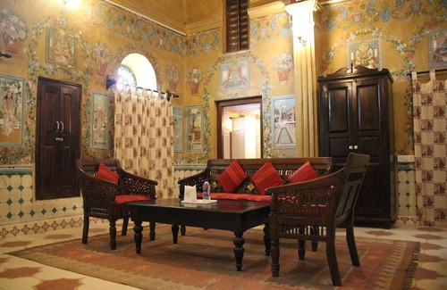 Churu Hotel | Malji ka Kamra