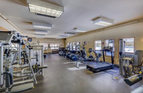 Lakeside Village Apartment | Mall 1430 by Summit County Mountain Retreats
