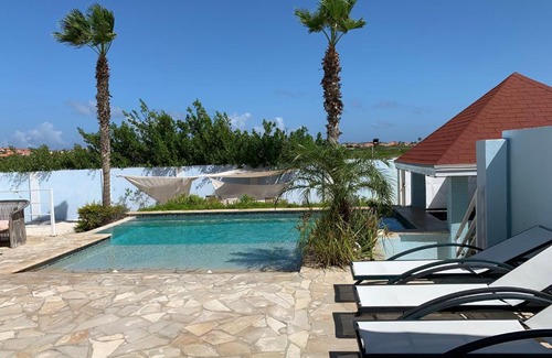 Malmok Villa | Malmok Ocean Front Villa