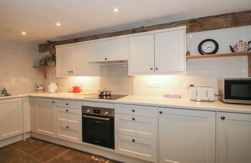 Bishops Castle Cottage | MALT HOUSE, family friendly in Bishop's Castle