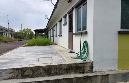 Kota Tinggi House | MAM Guesthouse Kota Tinggi