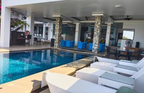 Puerto Galera Hotel | Manarra Sea View Resort