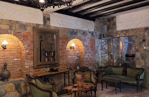 Edremit Hotel | Manastır Mandarin