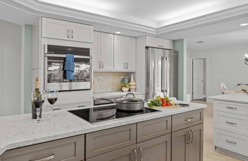 Shell Point House | Manatees & Memories, - your luxurious waterfront escape in Fort Myers!