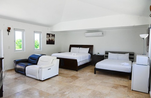 Manati Hotel | Manati World Point Inn