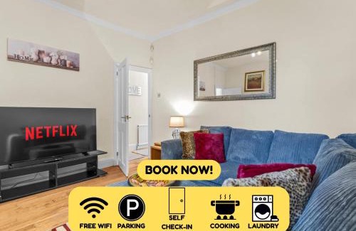 Clayton House | Manchester Seymour Escape Spacious 4BR Home for 8