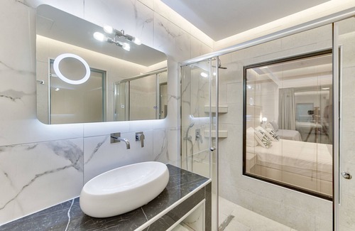 Laganas Hotel | Mandala Seafront Suites