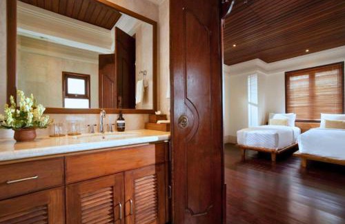 Jimbaran Bay Villa | Mandevilla 4 BR Private Pool Villa NE25