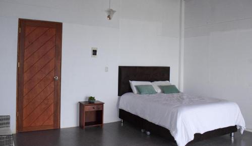 Lobitos Hotel | Mangata