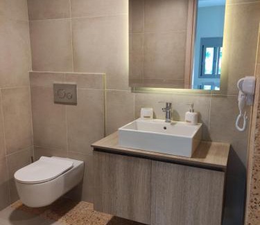 Rovies Apartment | Mangata Seaside Hotel