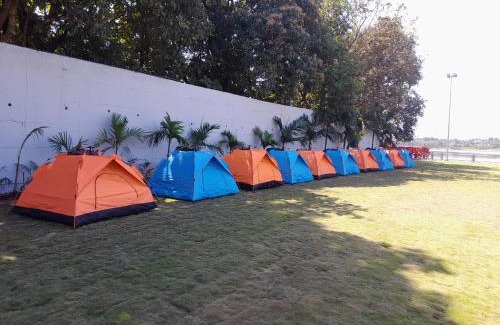 Pune Resort | Mango Leaf Lake Resort