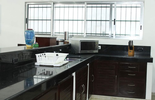 Chicxulub Puerto House | Mango's Beach House. Beach Front, Ocean View, Wifi, Sat Tv.