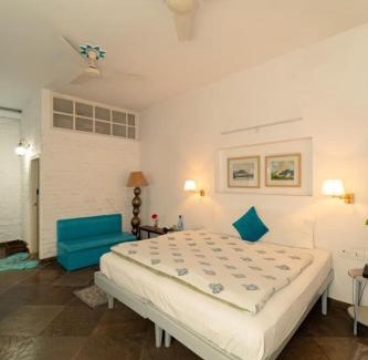 Paltan Bazaar House | Mango Tree Courtyard Dehradun