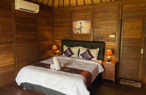 Jungut Batu House | Mangrove Beach Hut