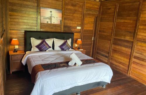 Jungut Batu House | Mangrove Beach Hut