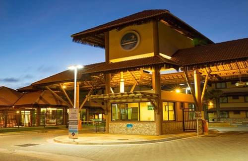 Aguas Belas House | Manhattan Beach Riviera