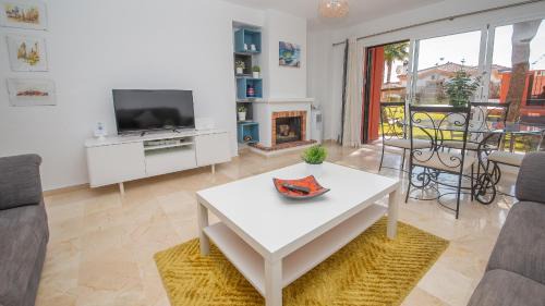 Puerto de la Duquesa Apartment | Manilva Gardens F A2
