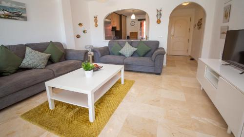 Puerto de la Duquesa Apartment | Manilva Gardens F A2