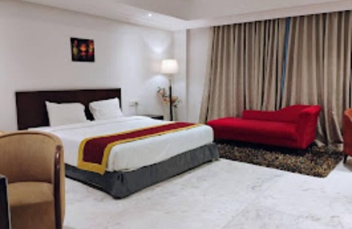 Amravati Resort | Maniratna Resort