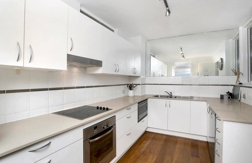 Sydney Apartment | Manly- MAN29 East Esplanade - Renovated 2BR with Stunning Harbour Views Balcony Opposite Manly Ferry