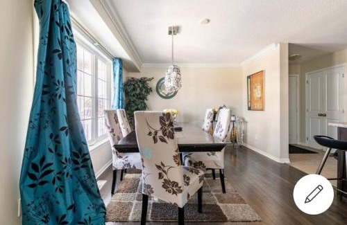 Ottawa Division House | Mannys place