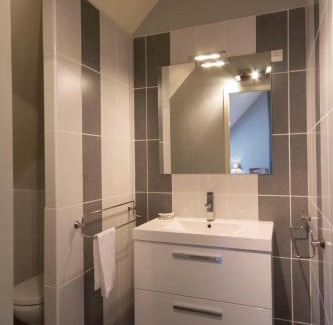 Saint-Eloi-de-Fourques Bed & Breakfast | Manoir d'Hermos